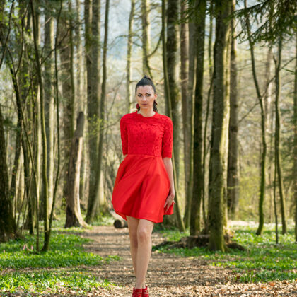 jr-fotografie-ch-model-Isa